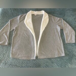CW Classics Women’s Soft Jacket 2X  Gray & White Fleece Long Sleeve Open Front